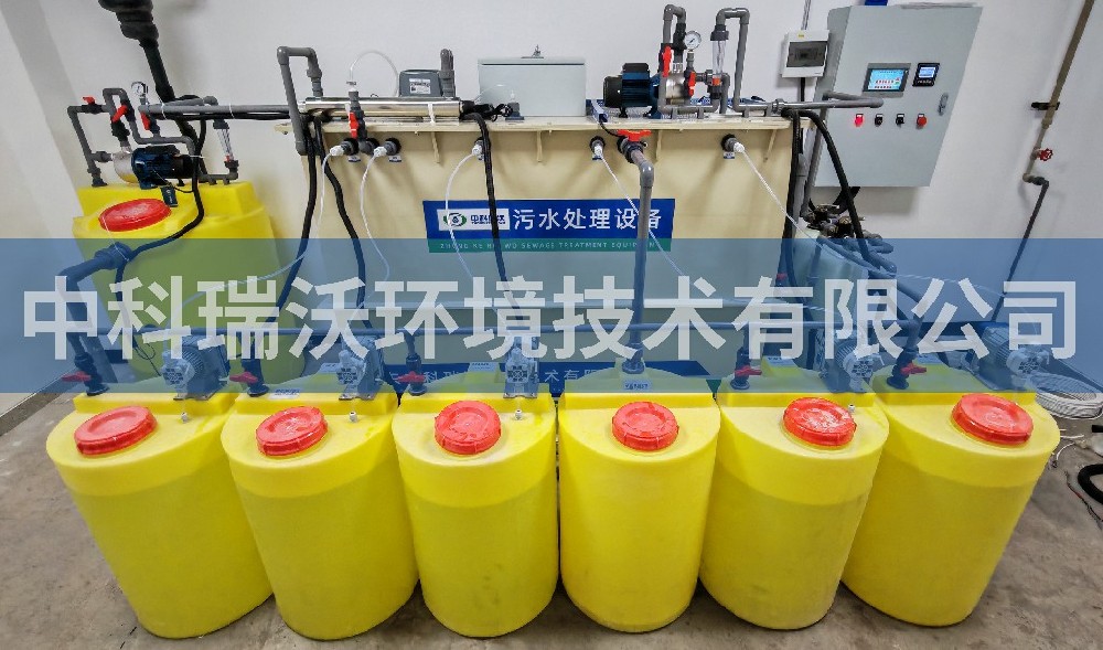 湖北省武汉市光谷南大产业园好色丝瓜先生污水处理设备